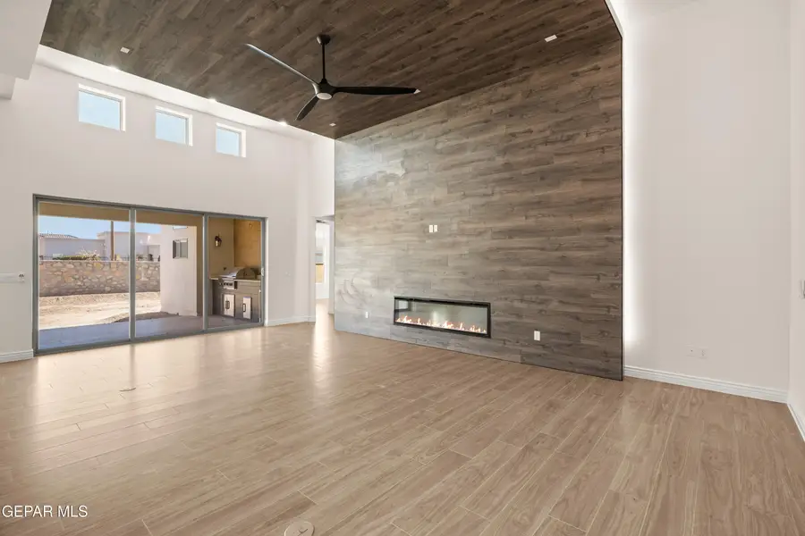 5646 River Run Street, El Paso, TX 79932 - Image #3