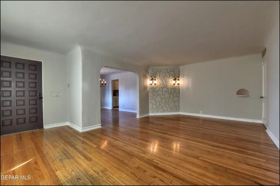 825 Galloway Drive, El Paso, TX 79902 - Image #2