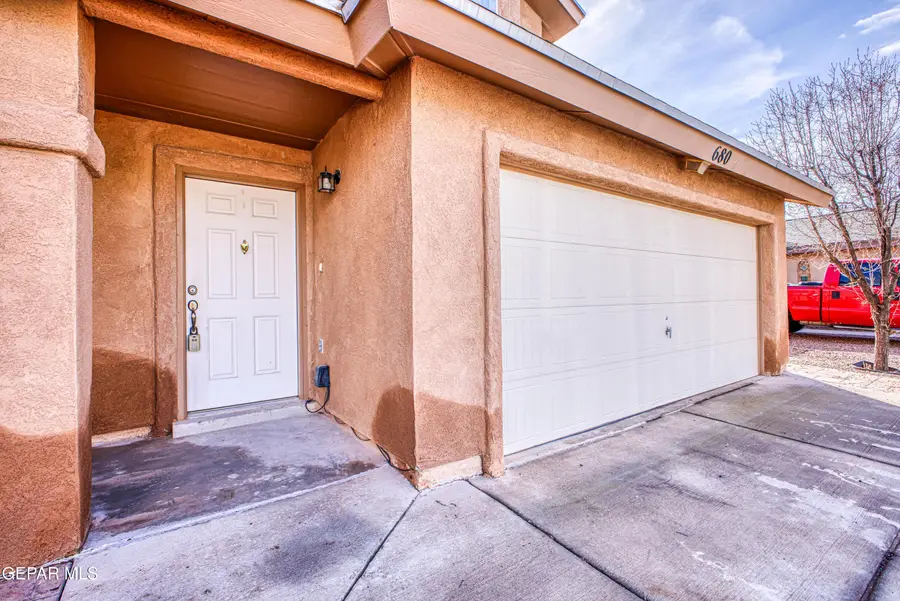 680 Alice Walter Court, El Paso, TX 79932 - Image #3