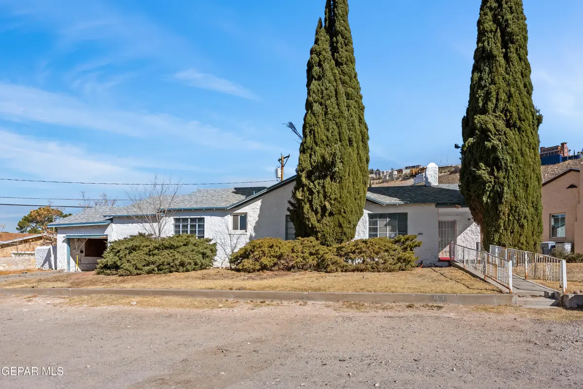 1101 Mesita Drive, El Paso, TX 79902 - Image #1