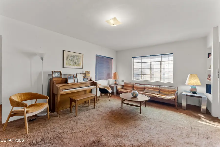 1101 Mesita Drive, El Paso, TX 79902 - Image #2