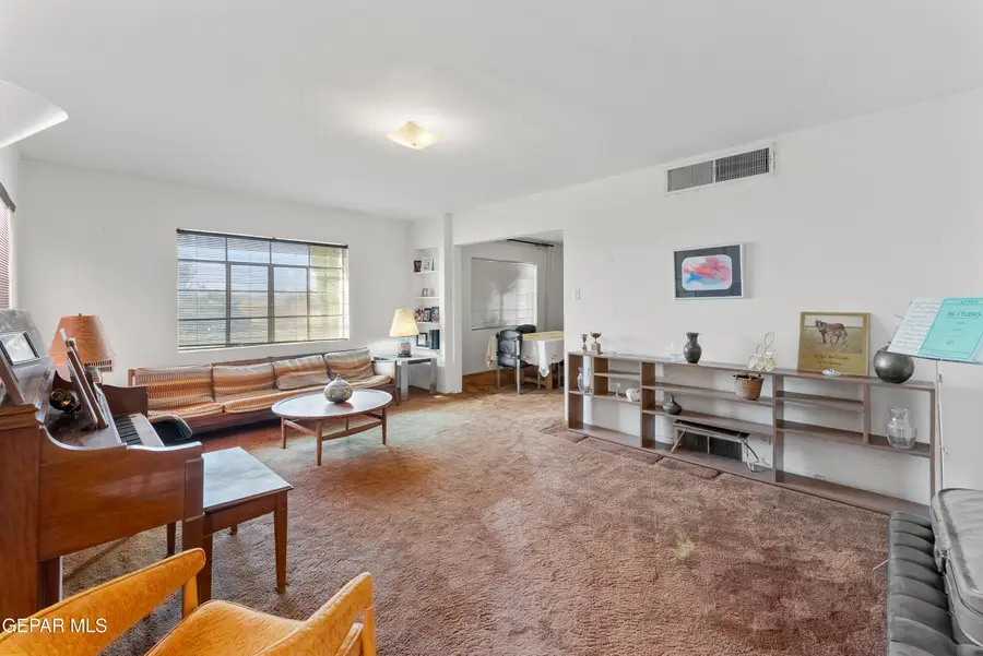 1101 Mesita Drive, El Paso, TX 79902 - Image #3