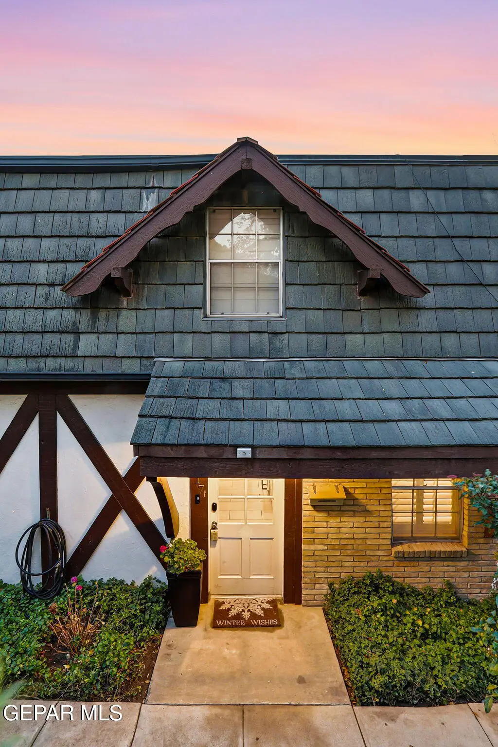 350 Thunderbird Drive #17, El Paso, TX 79912 - Image #1