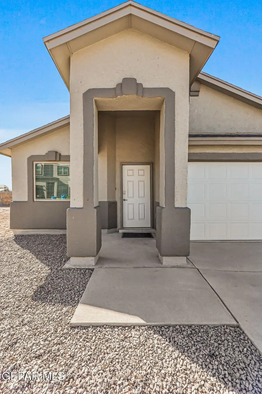 356 Fray Olguin Court, Socorro, TX 79927 - #2