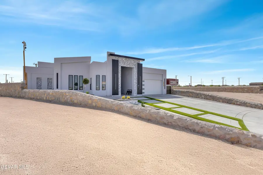 13845 Centro Vista Avenue, Horizon City, TX 79928 - Image #3