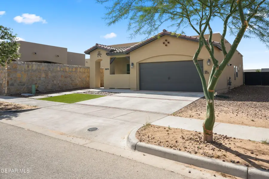 13676 Samlesbury Avenue, Horizon City, TX 79928 - Image #2