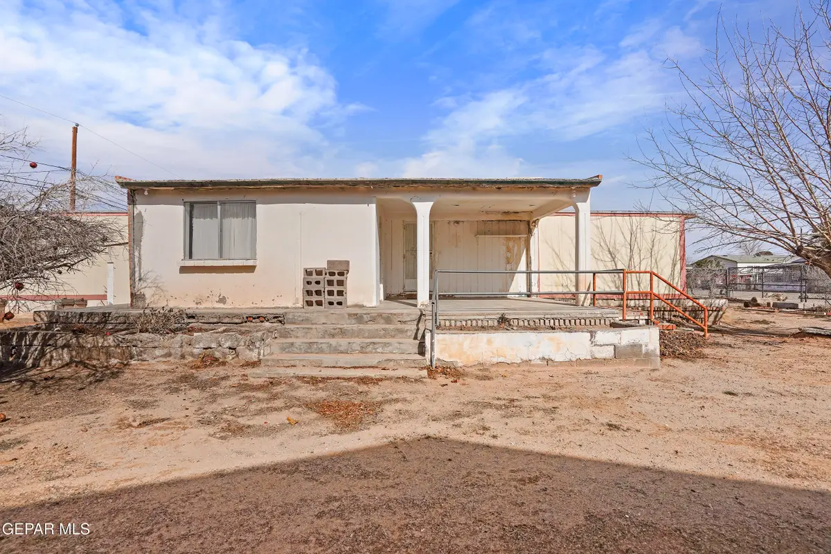639 Uranio Place, El Paso, TX 79928 - Image #1