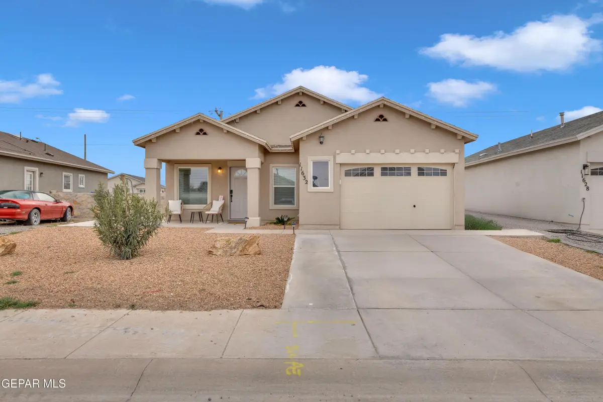 11632 Flor Achillea, Socorro, TX 79927 - #1