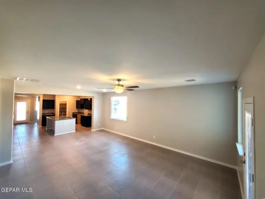 348 Hidden Gem Street, El Paso, TX 79928 - Image #3