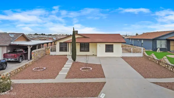 142 Green Desert Circle, El Paso, TX 79928