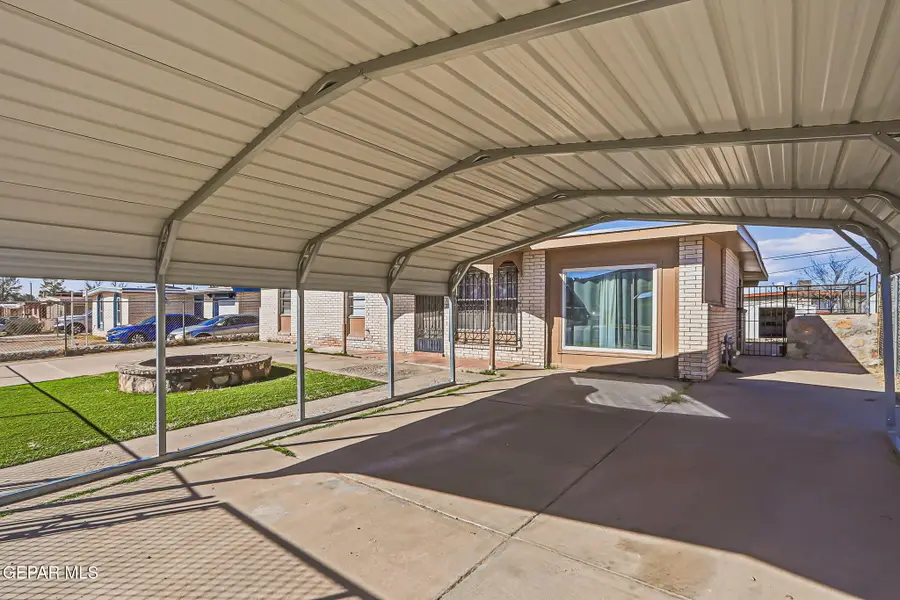 8295 Valle Placido Drive, El Paso, TX 79907 - Image #2