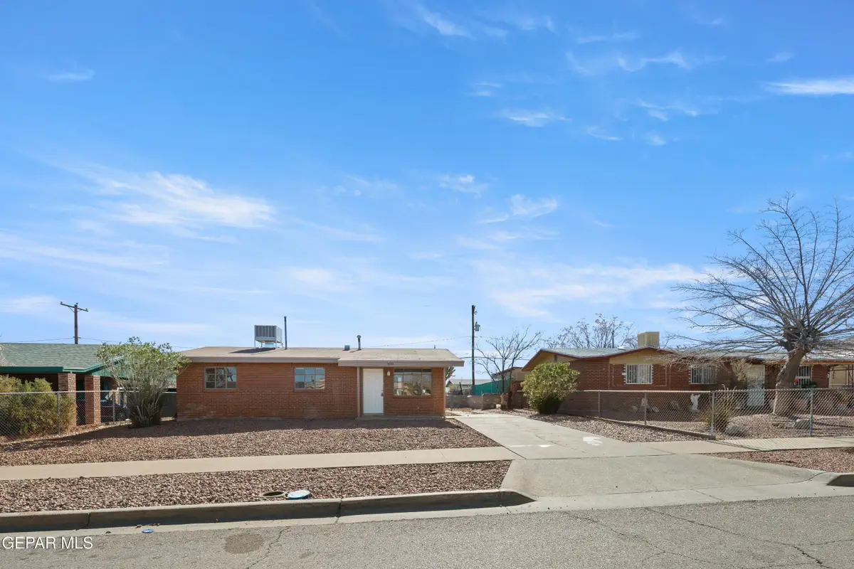 5016 Debeers Drive, El Paso, TX 79924 - Image #1