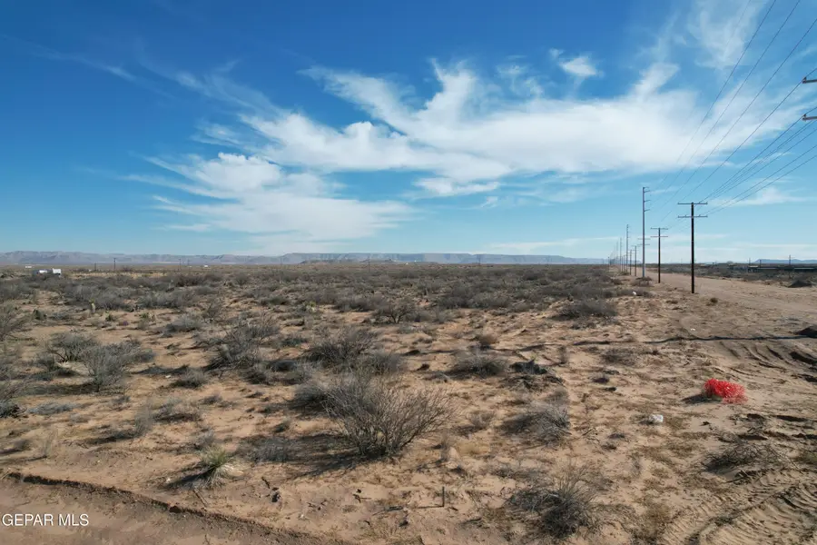 16230 Horizon Boulevard, Horizon City, TX 79928 - #3