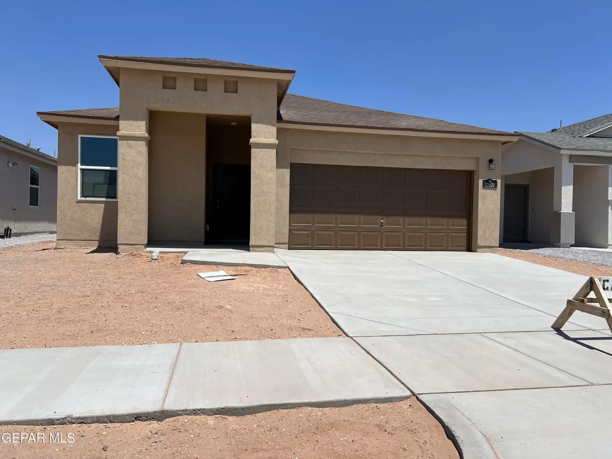 7353 Norte Grande Drive, El Paso, TX 79934 - Image #1