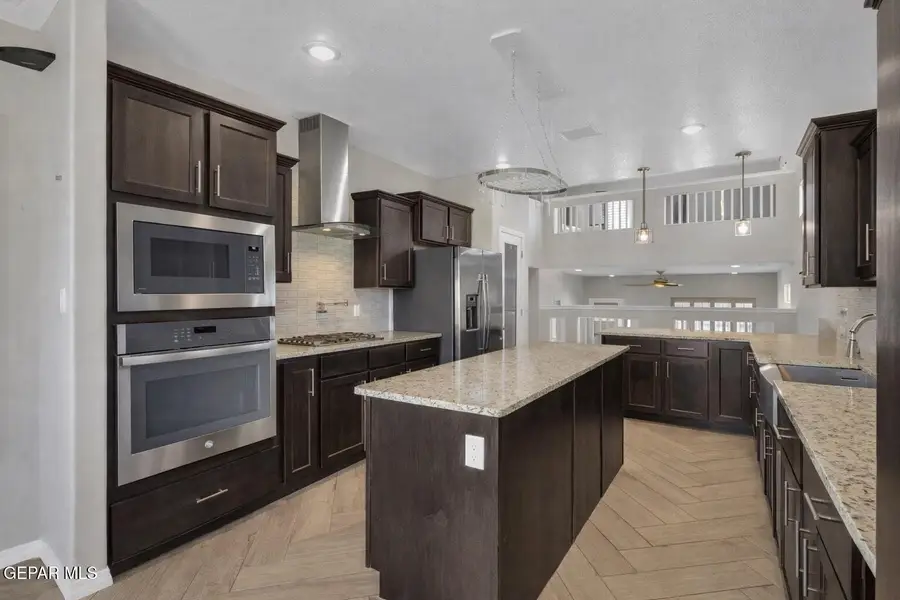 7834 Enchanted Cliff Drive, El Paso, TX 79911 - Image #3