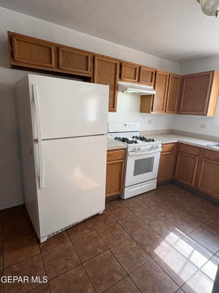 12247 Tierra Bella Drive, El Paso, TX 79938 - Image #3