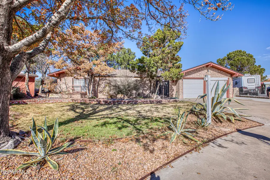 1613 Larry Wadkins Drive, El Paso, TX 79936 - Image #2