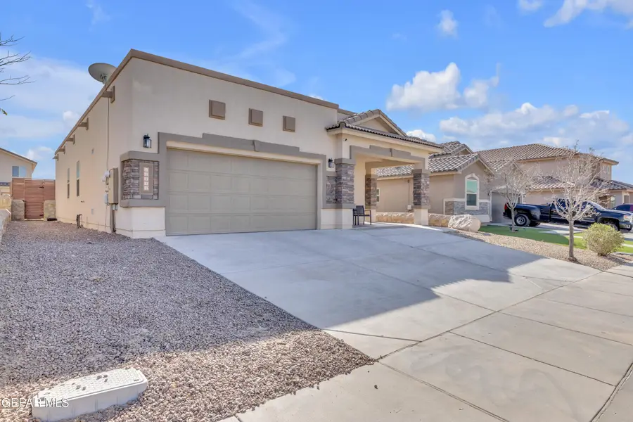 12334 Westbury Avenue, El Paso, TX 79928 - #2