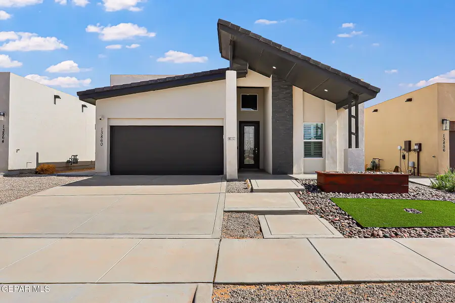 13860 Summer View Avenue, El Paso, TX 79928 - Image #2