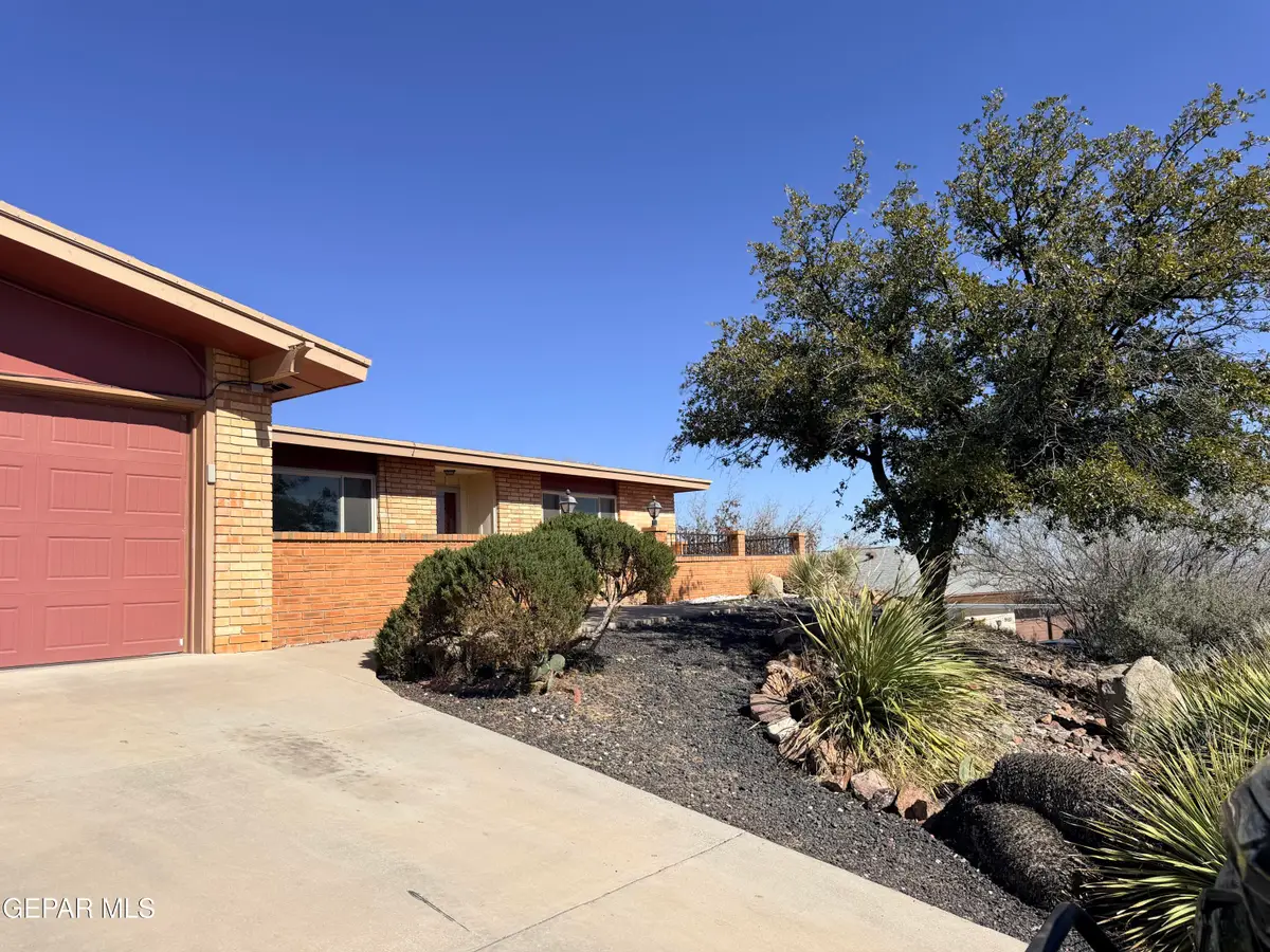 3109 Parknorth Drive, El Paso, TX 79904 - Image #1