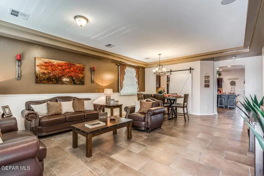 10712 Aaron Street, El Paso, TX 79924 - Image #2