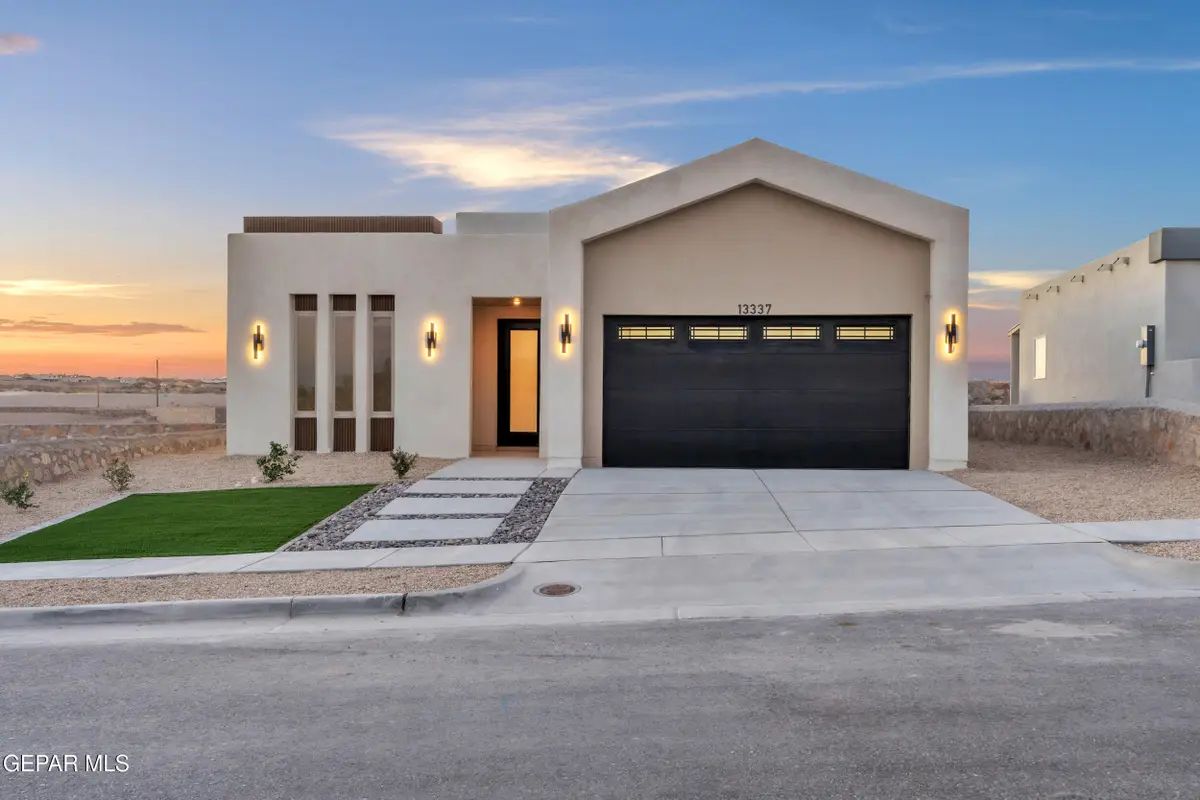 601 Paseo De La Reina Street, Horizon City, TX 79928 - #1