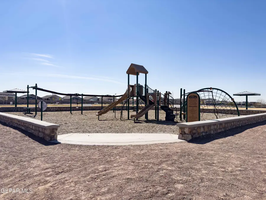 13753 Centro Vista Place, Horizon City, TX 79928 - #2