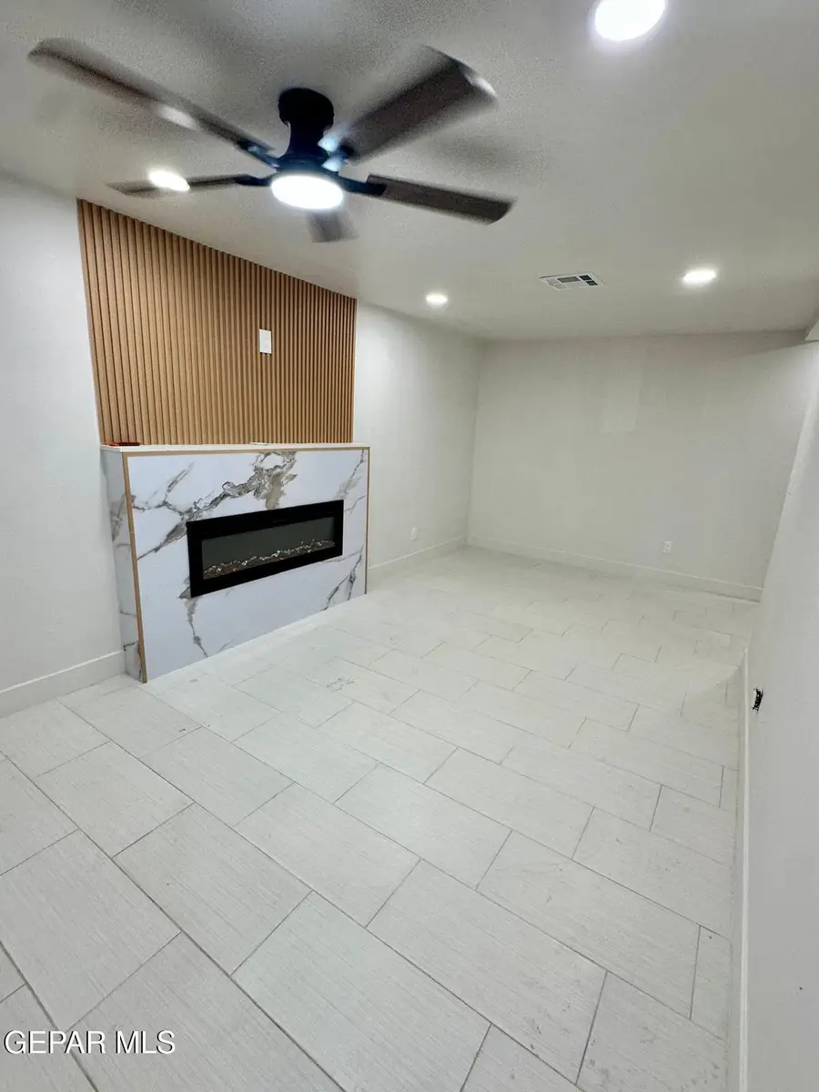 8045 Gilbert Drive, El Paso, TX 79907 - #2