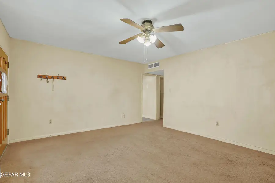 9144 Alameda Avenue, El Paso, TX 79907 - #3