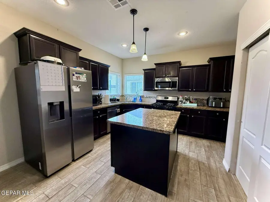 14613 Sunny Land Avenue, El Paso, TX 79938 - #3