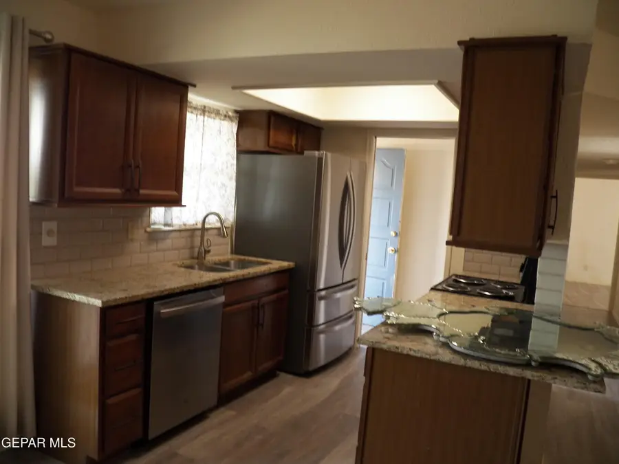 6700 Escondido Drive #B3, El Paso, TX 79912 - #2