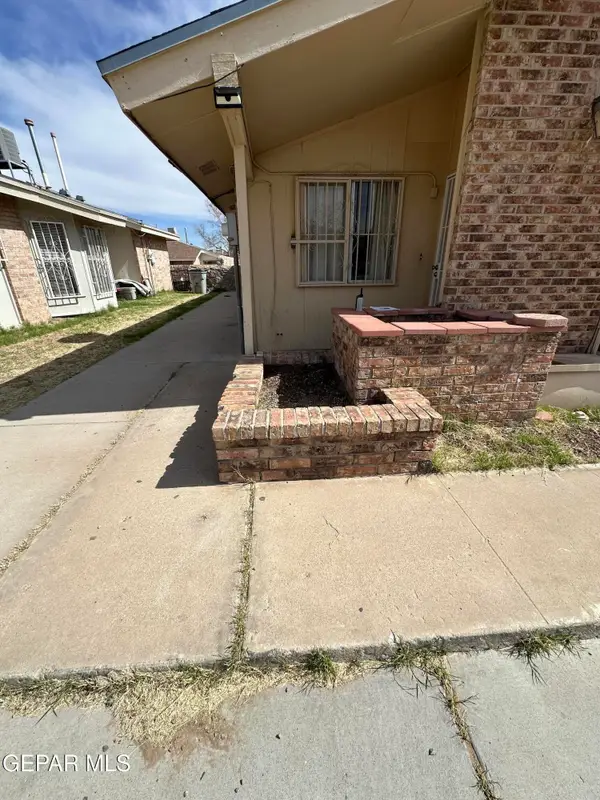 10214 Silver Strand Pl Place, El Paso, TX 79924