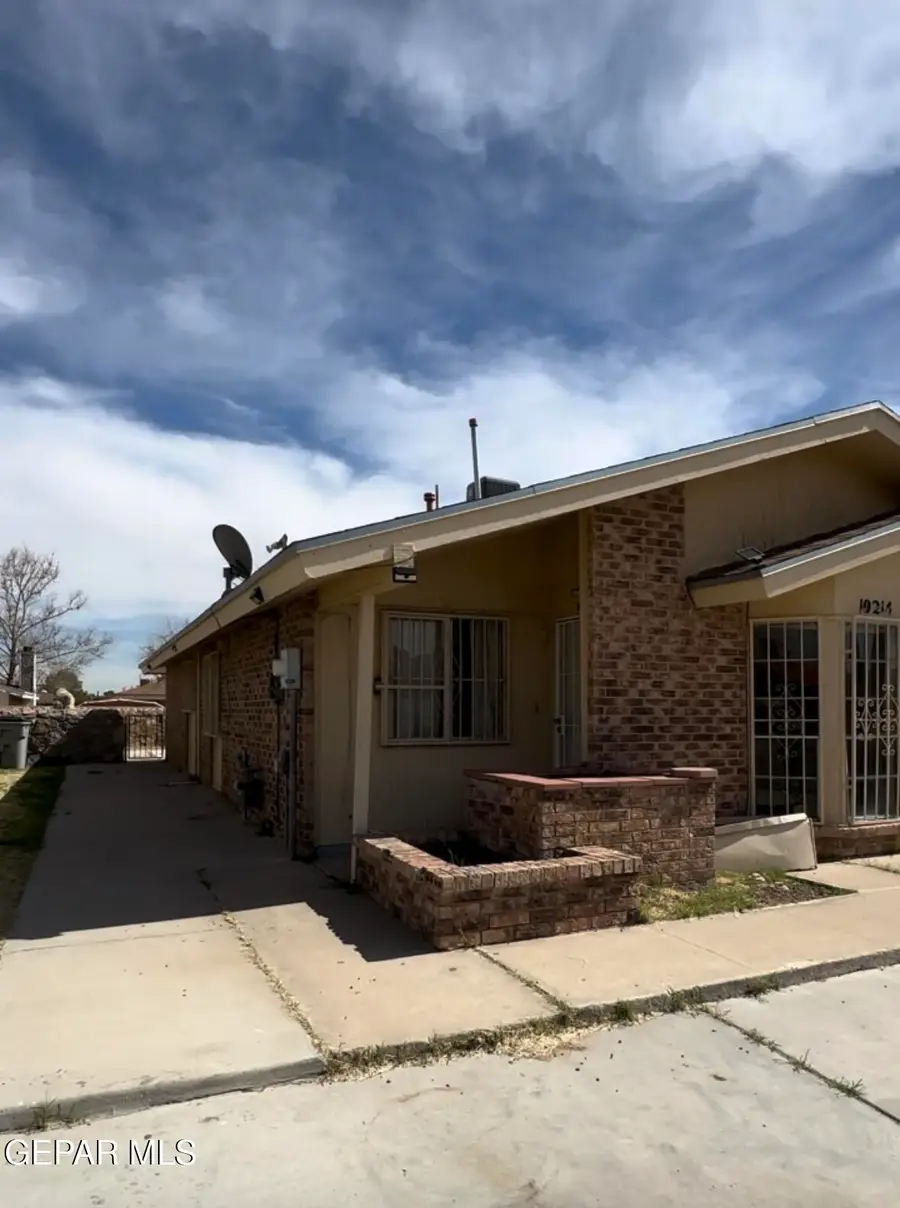 10214 Silver Strand Pl Place, El Paso, TX 79924 - #2
