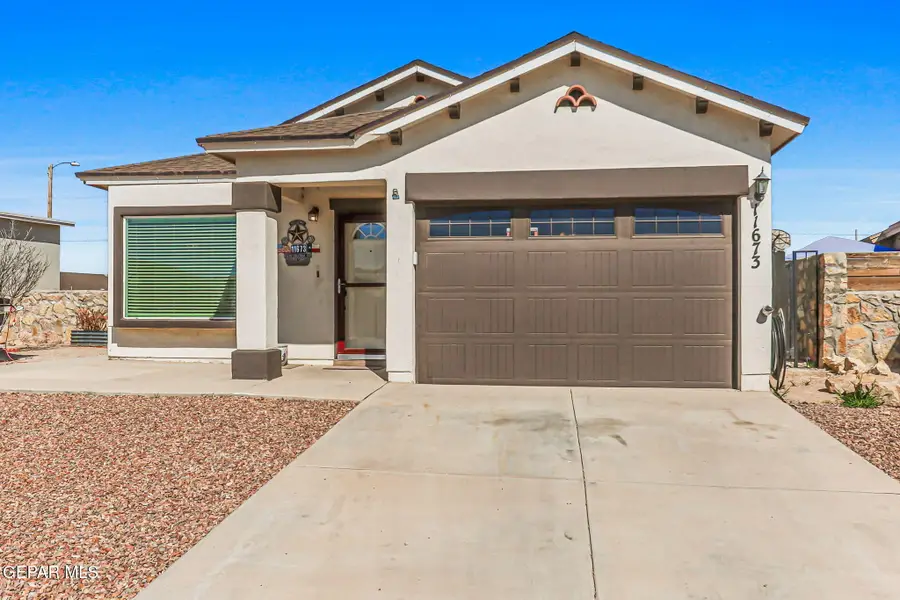 11673 Flor Celosia, Socorro, TX 79927 - #3