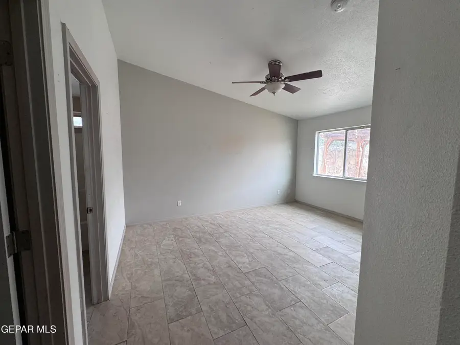 10277 Valle Suave Drive, Socorro, TX 79927 - #2