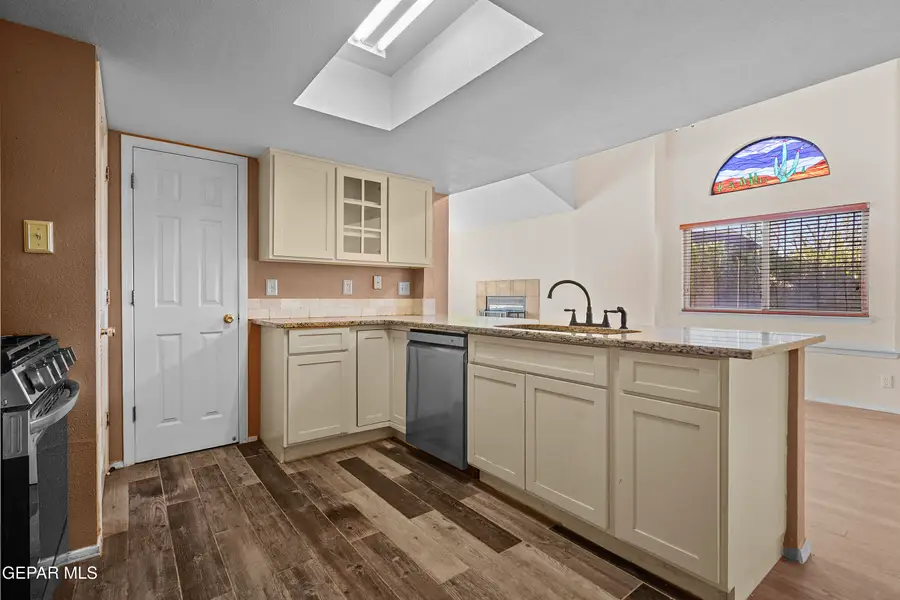 5639 Schwarzkopf Drive, El Paso, TX 79934 - #3