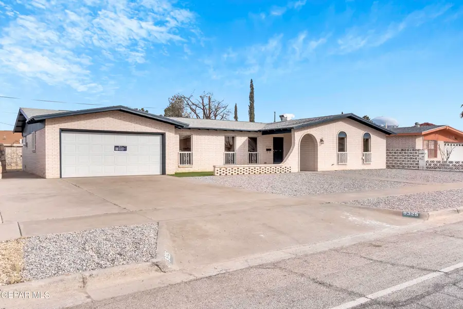 9325 W W H Burges Drive, El Paso, TX 79925 - #3