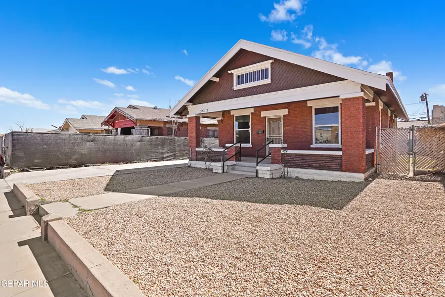 3512 Clifton Avenue, El Paso, TX 79903 - #3