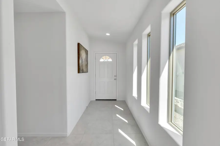 13904 Margaret Ponce Avenue, Horizon City, TX 79928 - #3