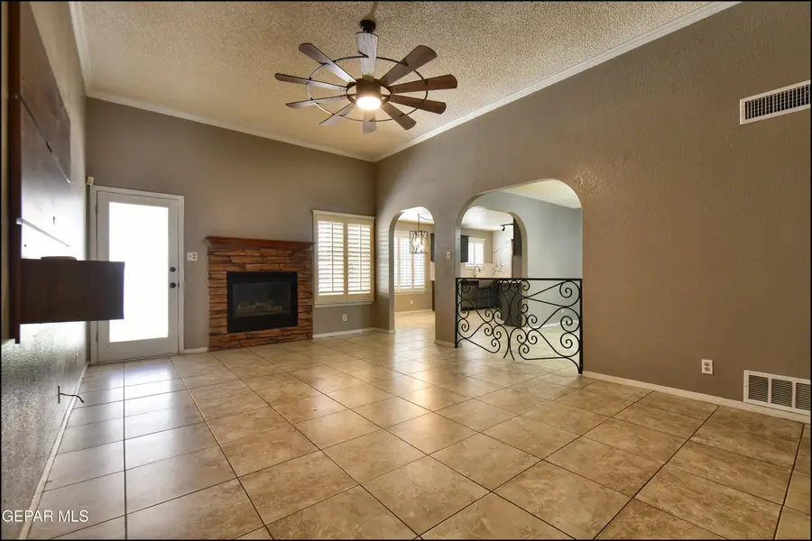 1424 Rainbow Ridge Drive, El Paso, TX 79912 - #2