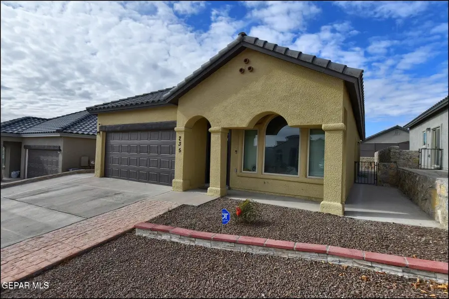 235 Herts Way, El Paso, TX 79928 - #2