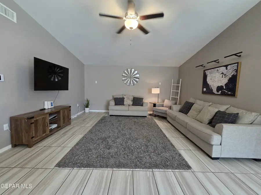 2876 Sammy Cervantes Street, El Paso, TX 79938 - #3
