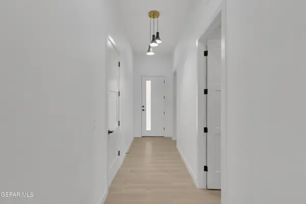 12649 Hants Circle, Horizon City, TX 79928