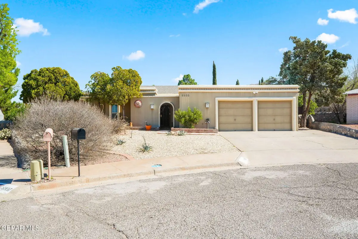 6935 La Cadena Drive, El Paso, TX 79912 - #1