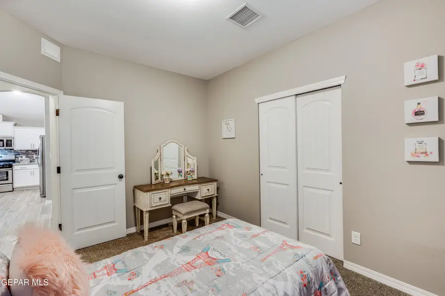 525 Caddo Lane, Clint, TX 79836 - #3