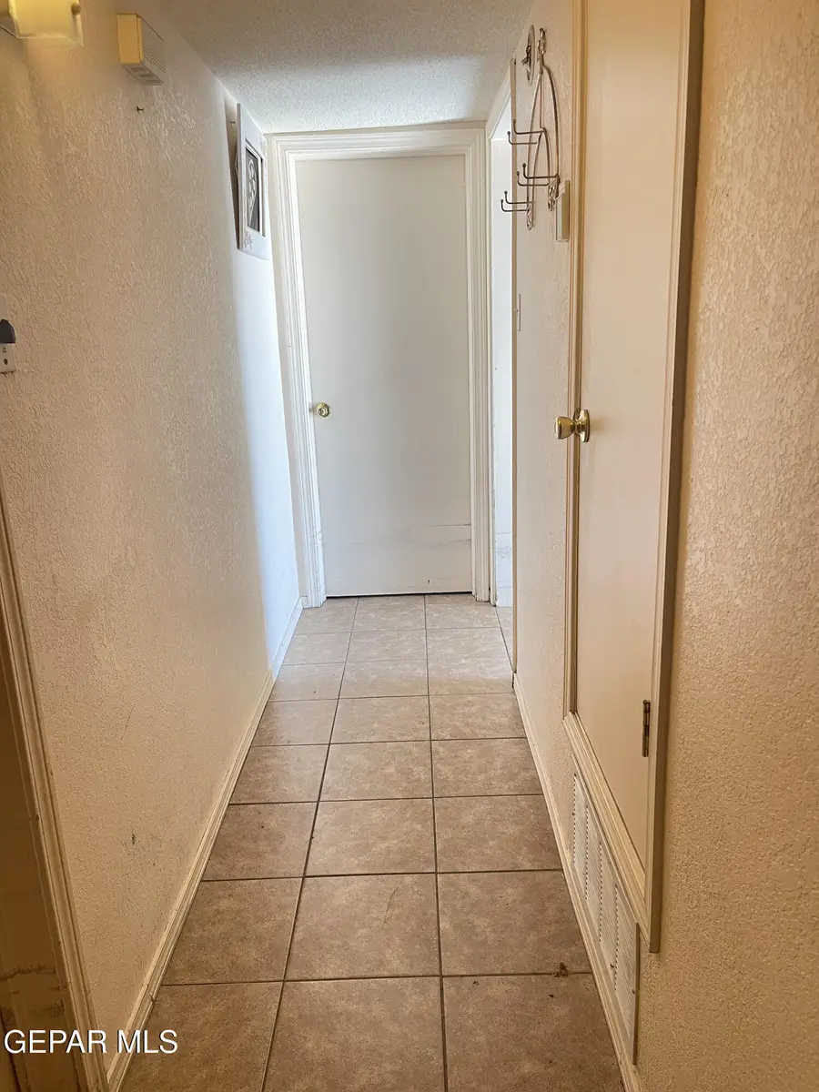 7315 Mojave Drive, El Paso, TX 79915 - #3