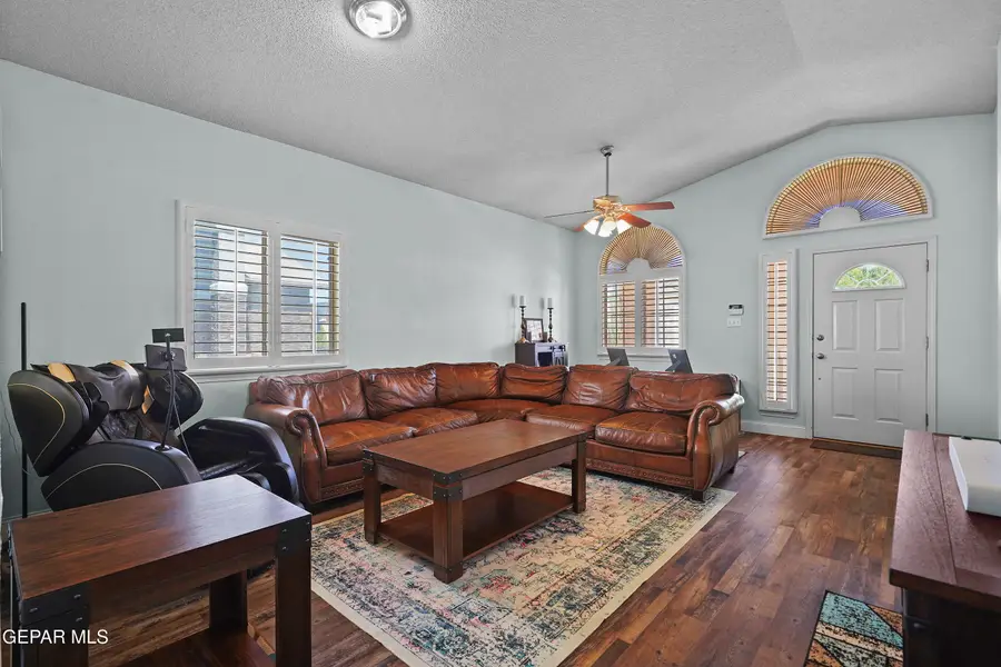 13788 Paseo Verde Drive, Horizon City, TX 79928 - #2