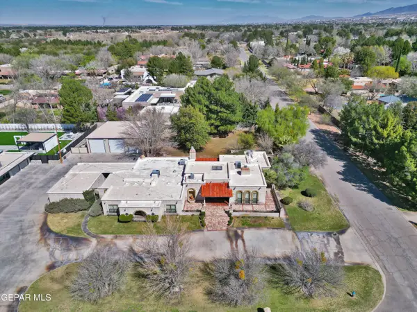 801 Camino De Paz Court, El Paso, TX 79922