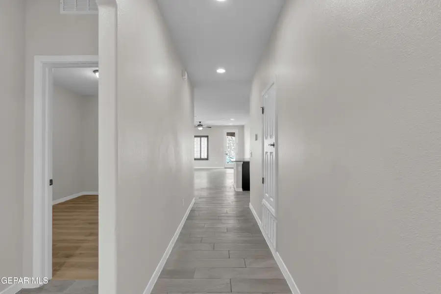 12825 Rock Cliff Avenue, El Paso, TX 79928 - #3