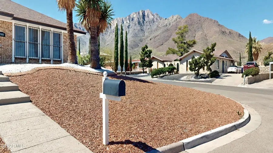 2900 Stone Edge Road, El Paso, TX 79904 - #3